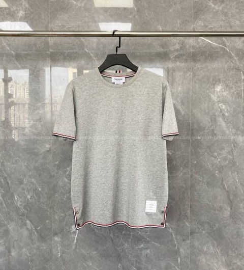 톰브라운 스트라이프 반팔티셔츠