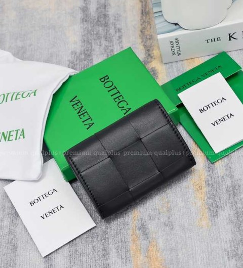 [국내배송] 보*가베네타 폴더형 카드 케이스