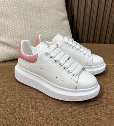 알렉산더맥퀸 오버사이즈드 스니커즈 남녀공용