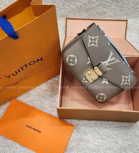 [국내배송] 루*비통 포스트 메티스 이스트 웨스트백(M23081)