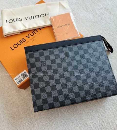 [국내배송] 루*비통 포쉐트 보야주 다미에 클러치백 N41696 남성용