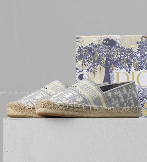 [국내배송] 디* 에스파듀 슈즈