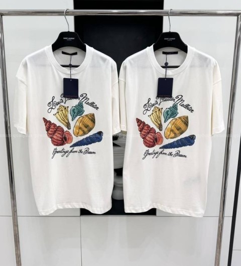 루이비통 프린티드 쇼트 슬리브드 반팔티셔츠