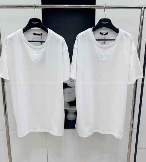 루이비통 쇼트 슬리브드 시그니처 크루넥 반팔티셔츠