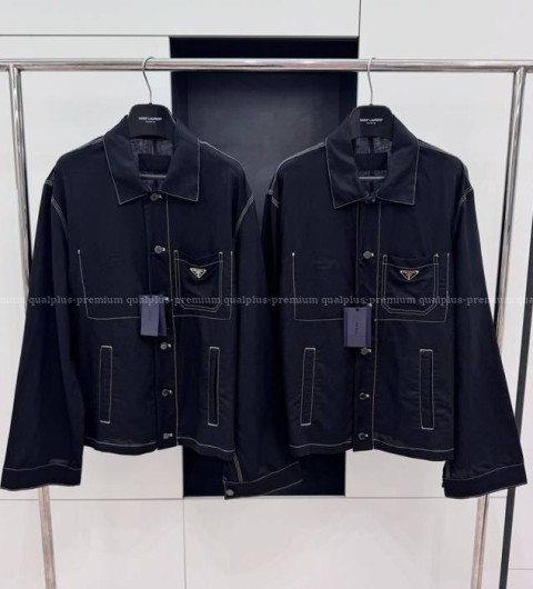 프라다 로고 스티치 자켓