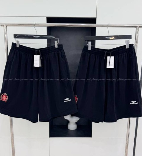 발렌시아가 사커 배기 쇼츠 반바지