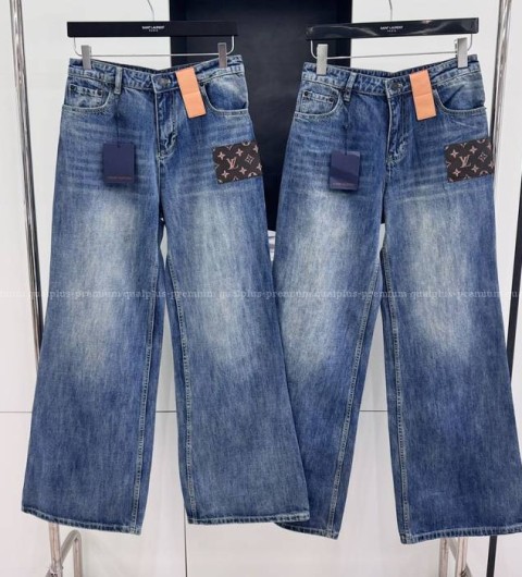 루이비통 프레이드 헴 스톤워시드 모노그램 패치 진 팬츠