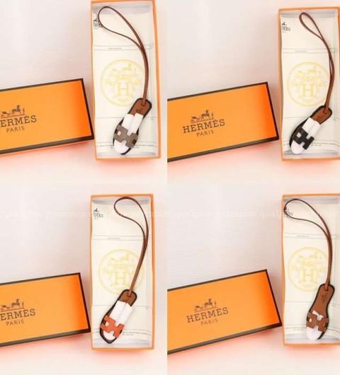 [국내배송] 에*메스 오란 나노 백참 키링 (4color)