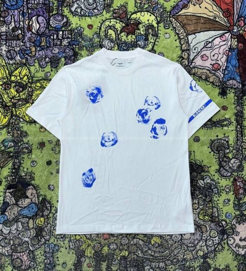 버버리 로고 반팔티셔츠