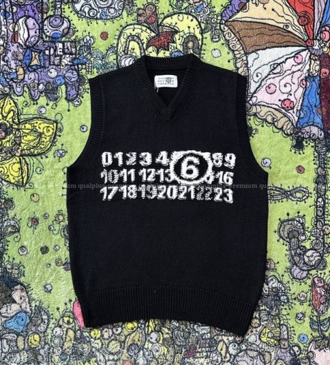 메종마르지엘라 넘버링 로고 니트 조끼