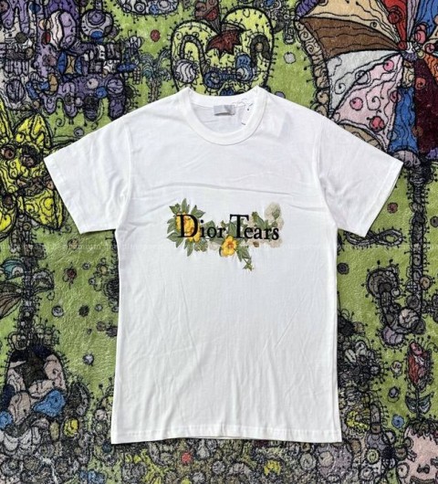 디올 티어스 반팔티셔츠