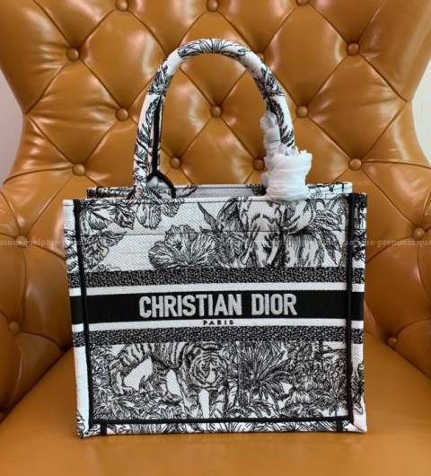 디올 BOOK TOTE 북토트백 스몰