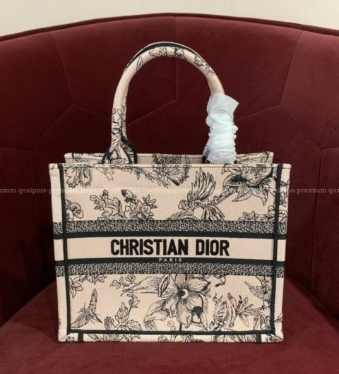 디올 BOOK TOTE 북토트백 스몰