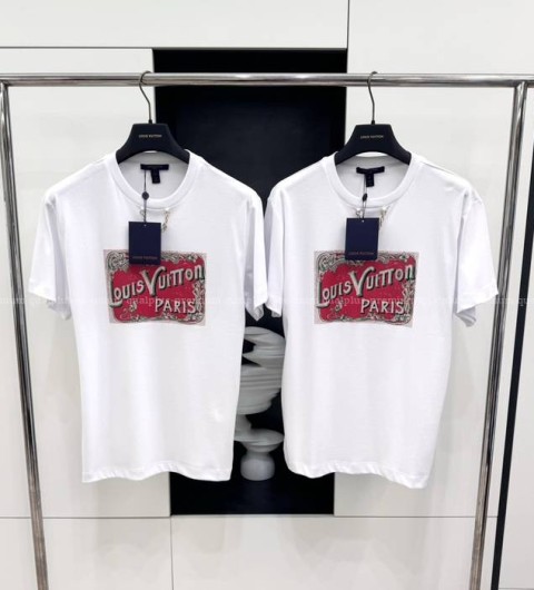루이비통 로고 반팔티셔츠