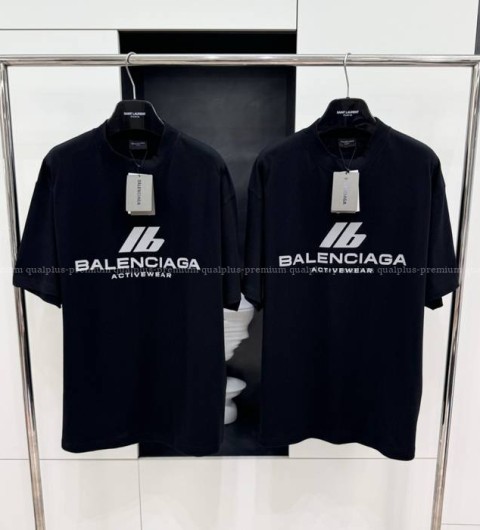 발렌시아가 액티브웨어 반팔티셔츠