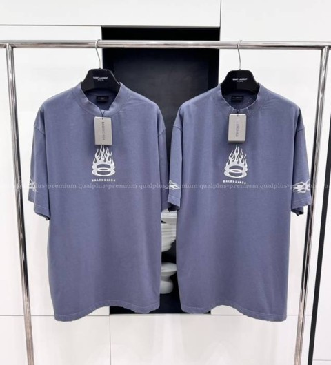 발렌시아가 버닝 유니티 반팔티셔츠