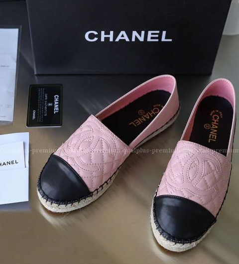 [국내배송] 샤* 퀄팅 에스파듀 슬립온