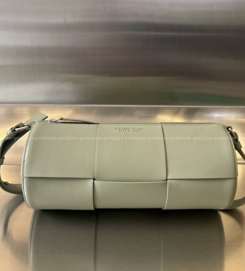 보테가베네타 741562 카네트 숄더백 미듐 남녀공용