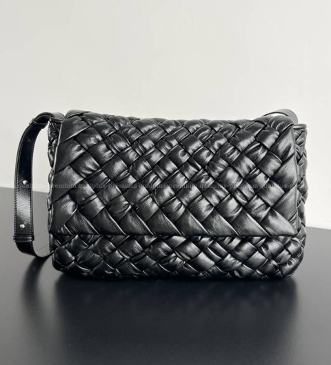 보테가베네타 776519 럼플 메신저백 남녀공용