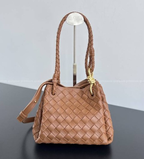 보테가베네타 796569 안디아모 파라슈트 숄더백 스몰