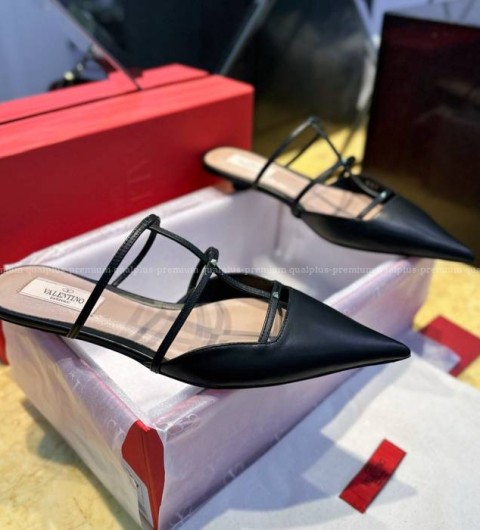 발렌티노 락스터드 위스피 뮬 여성용