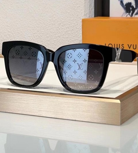 [국내배송] 루*비통 LV 스퀘어 선그라스 Z2120E