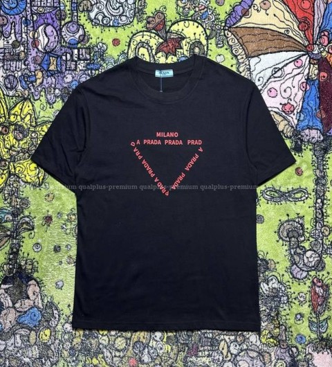 프라다 로고 반팔티셔츠