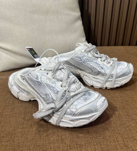 발렌시아가 3XL 스니커즈 뮬 남녀공용