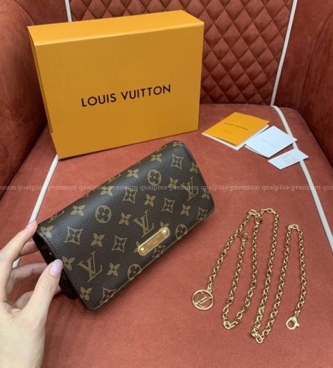 루이비통 M82509 월릿 온 체인 릴리