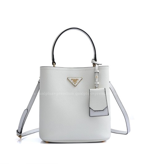 [국내배송] 프*다 파니에 사피아노 M