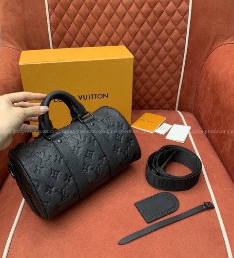 루이비통 M20900 키폴 반둘리에 25 남녀공용