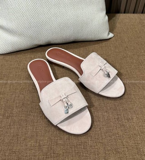 로로피아나 썸머 참스 샌들 슬리퍼 여성용