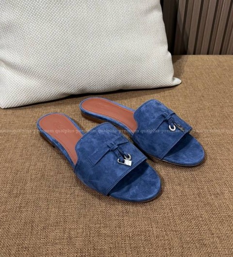 로로피아나 썸머 참스 샌들 슬리퍼 여성용