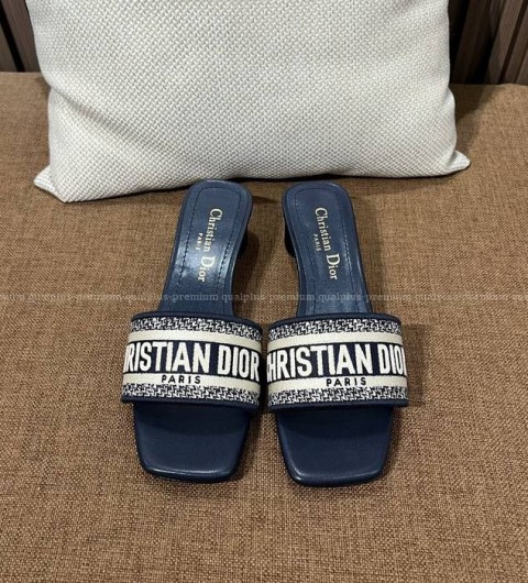 디올 Dway 디웨이 스퀘어 토 뮬 힐 여성용 4.5cm