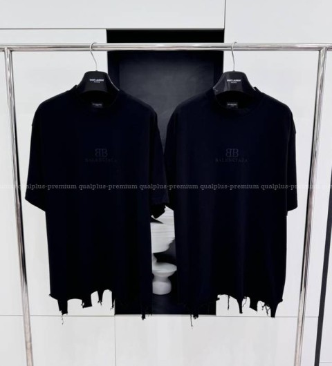 발렌시아가 BB 클래식 크롭 반팔티셔츠