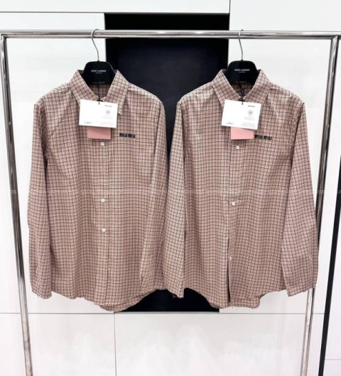 미우미우 체크 로고 셔츠