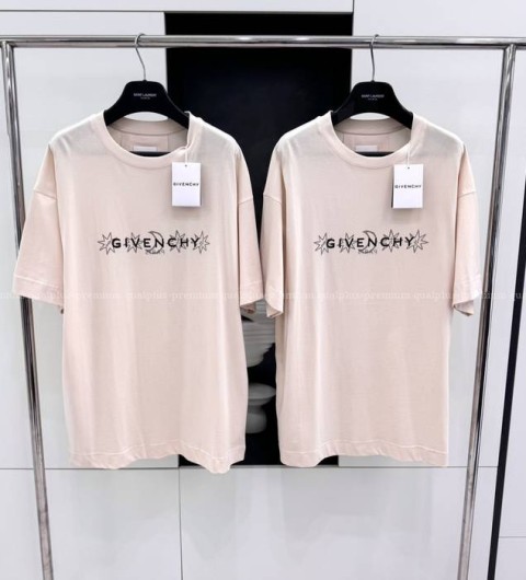 지방시 리버스 타로 반팔티셔츠