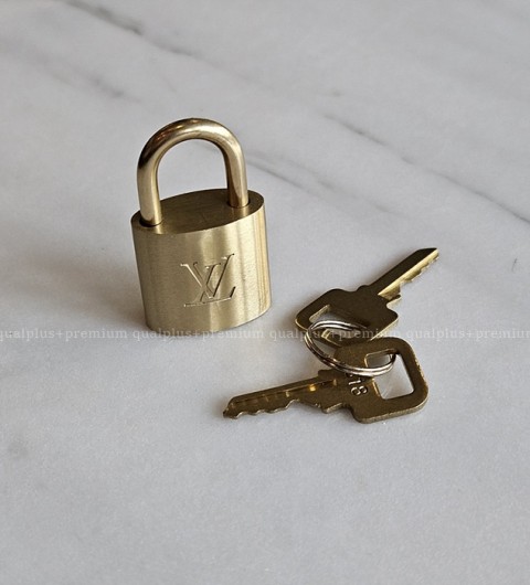 [국내배송] 루*비통 318자물쇠