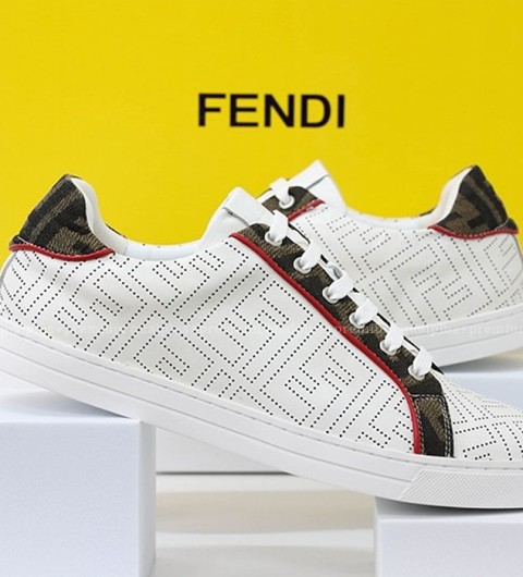 [국내배송] 펜* FF 펀칭 로고 스니커즈