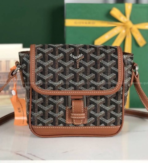 고야드 그랑블루 메신저백 PM