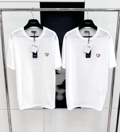 디올 CD 하트 캐주얼 반팔티셔츠