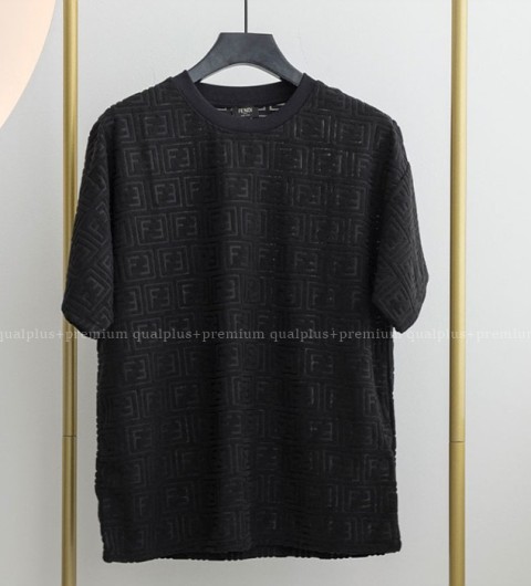 [국내배송] 펜* FF로고 패턴 라운드 니트 티셔츠