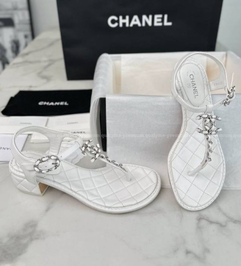 샤넬 24C CC 체인 쪼리 샌들 여성용