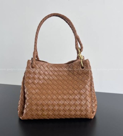 보테가베네타 796571 파라슈트 라지