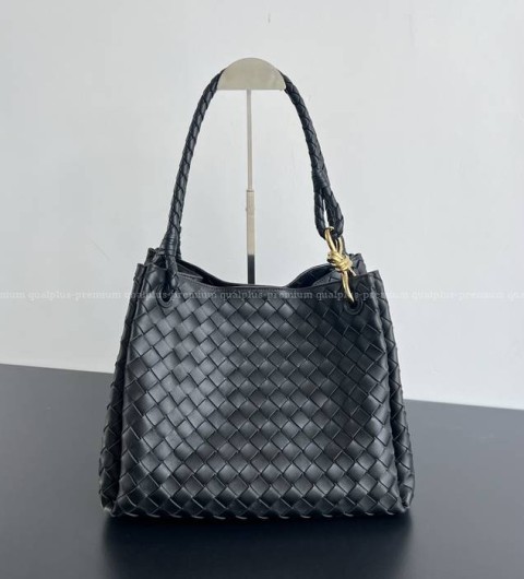 보테가베네타 796571 파라슈트 라지