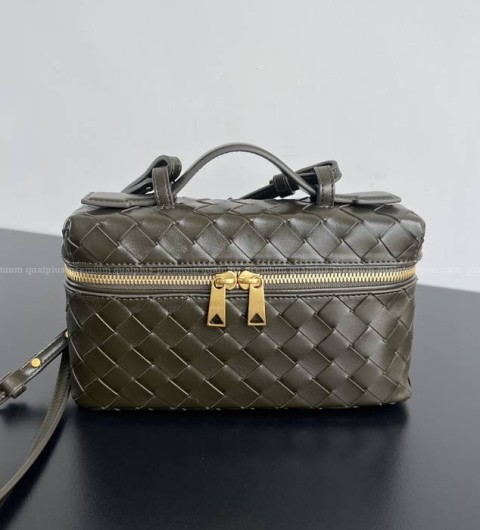 보테가베네타 789109 스트랩 베니티 케이스 핸드백