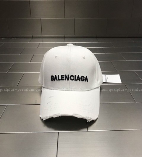 [국내배송] 발*시아가 빈티지 볼캡