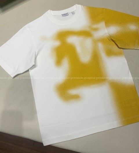 버버리 하프톤 EKD 반팔티셔츠