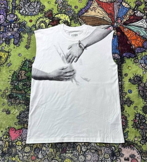 메종마르지엘라 슬리브리스 나시티셔츠