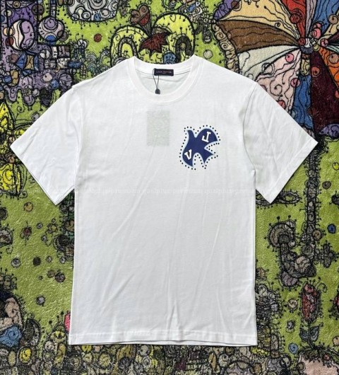 루이비통 로고 반팔티셔츠